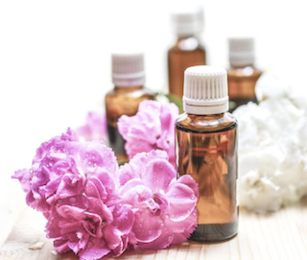 画像1: 【2日間・オンライン】メディカルアロマセラピー集中講座〜基礎から症状別ブレンドの実践〜　2026年夏 (1)